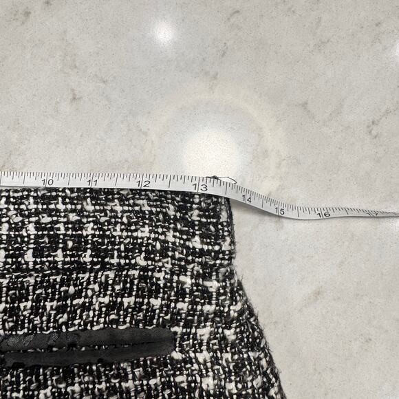 Worthington Black & White Tweed Pencil Skirt Women's 2 Back Slit Preppy Office - Picture 12 of 15
